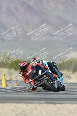 media/Jan-15-2026-Racers Edge (Thu) [[dfebeb70ab]]/2-A Group/Session 5 (Turn 5)/